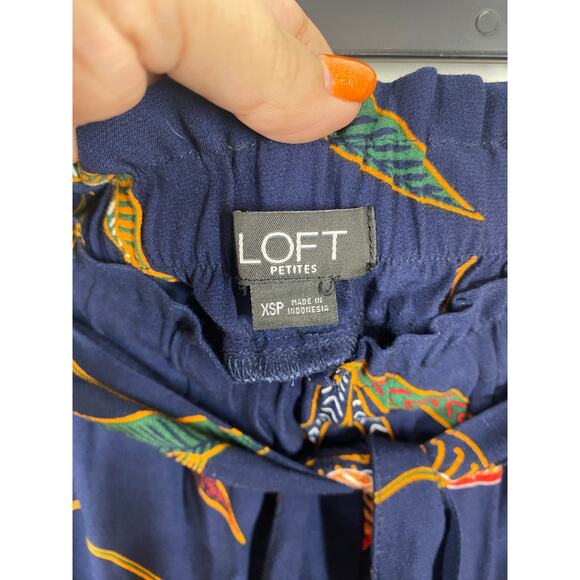 LOFT Floral Blue Orange Red Lightweight Wide Leg Capri Pants Petites XSP - Picture 4 of 9